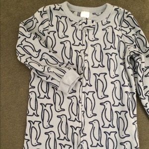 ❤️SOLD❤️Baby Gap Grey Navy-blue Footies 3 years